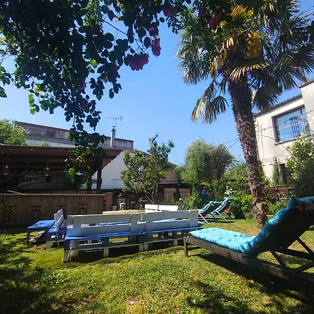 La Maison Du Bonheur * Montreuil (Seine-Saint-Denis)