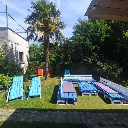 Villa La Maison Du Bonheur Montreuil (Seine-Saint-Denis)